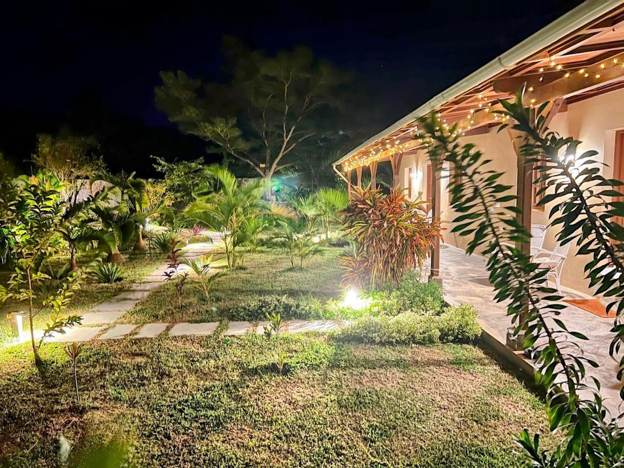 Lakaz Kannell - Vanilla Lodge, Secluded Outside Bath & Shower Infinity Pool Cap Malheureux Exterior foto